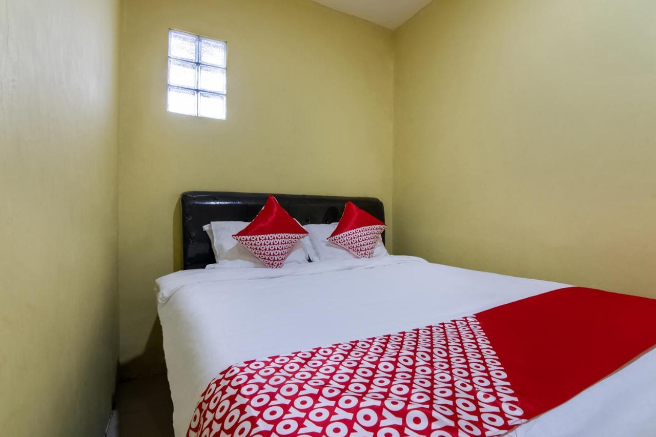 Hotel Oyo 3050 Hotasi Seaview Syariah à Anyer Extérieur photo