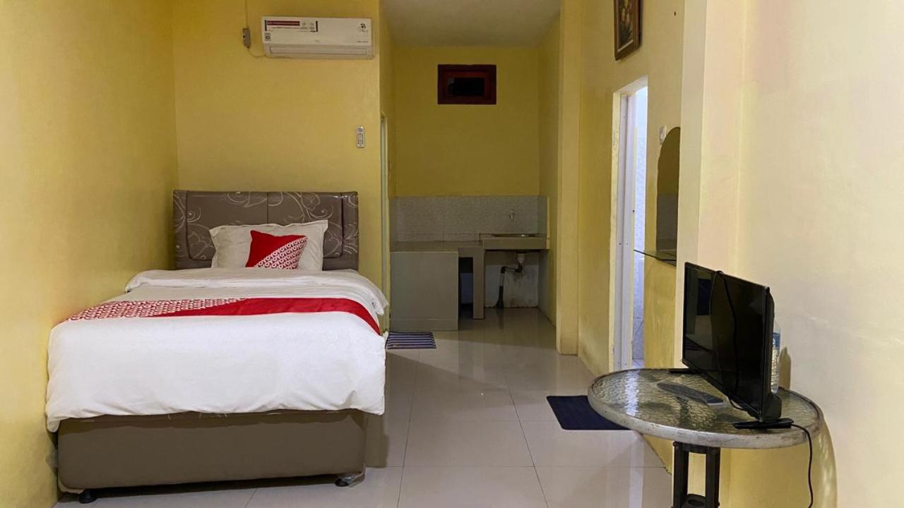 Hotel Oyo 3050 Hotasi Seaview Syariah à Anyer Extérieur photo